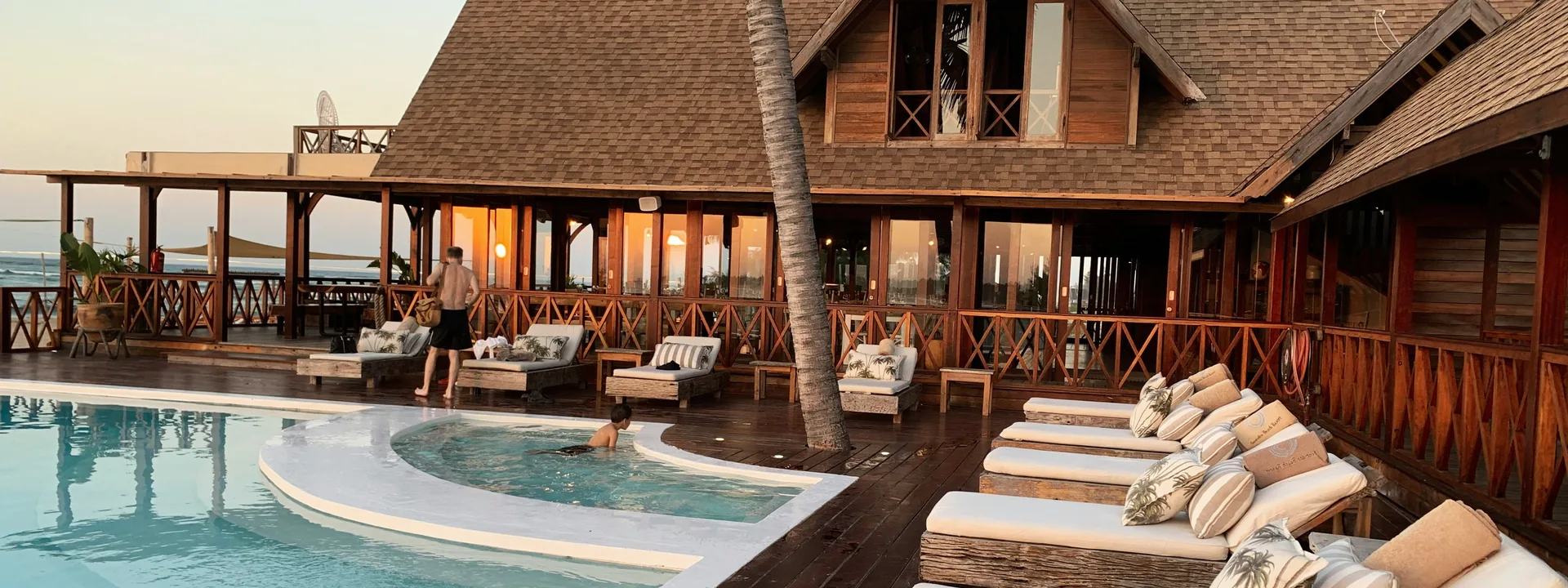 Beachfront and island resorts